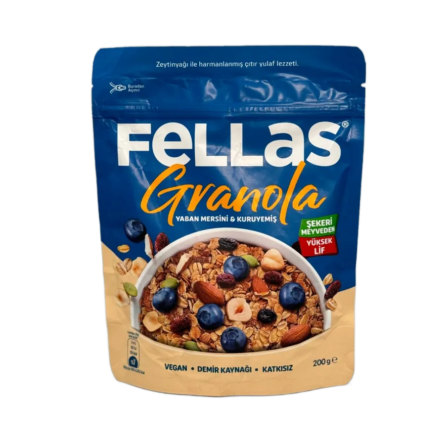 بلوبری و آجیل